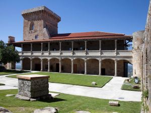 Parador Castillo de Monterrei