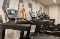 Park Inn by Radisson Amsterdam City West - Gym