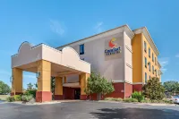 Comfort Inn & Suites - parking