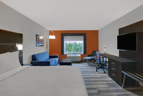Holiday Inn Express Atmore North