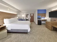 Holiday Inn Express & Suites IRVING CONV CTR - LAS COLINAS by IHG Hotels near Zero Gravity Amusement Park