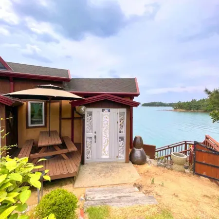 Muan Hae Beach Naru Pension