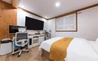 Cheonan Cafe Hotel