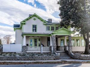 The Historic Magnolia House