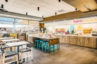 米德蘭希爾頓Tru飯店 - 早餐