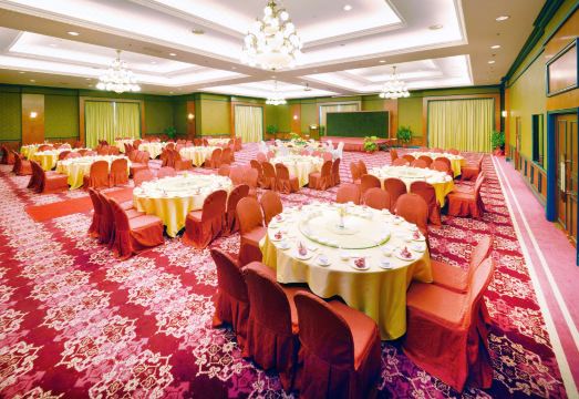 5. 렉시스 포트 딕..