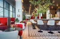 Canopy by Hilton Madrid Castellana - bar