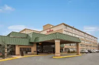 Ramada by Wyndham Rochelle Park Near Paramus Hotels in Paramus