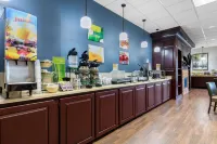 Quality Inn & Suites Mountain Home North - petit déjeuner