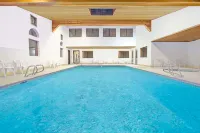 دايز إن آند سويتس باي ويندام رد روك غالوب