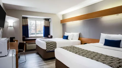 Microtel Inn & Suites by Wyndham Southern Pines / Pinehurst in Moore County