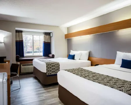 Microtel Inn & Suites by Wyndham Southern Pines / Pinehurst Hotels in Moore County