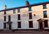 The Kirkfield Hotel Hotels in Golborne