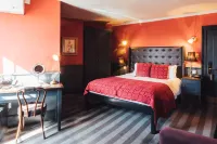 The Crown and Thistle Hotels in Abingdon