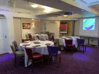 The Queensgate Hotel - breakfast