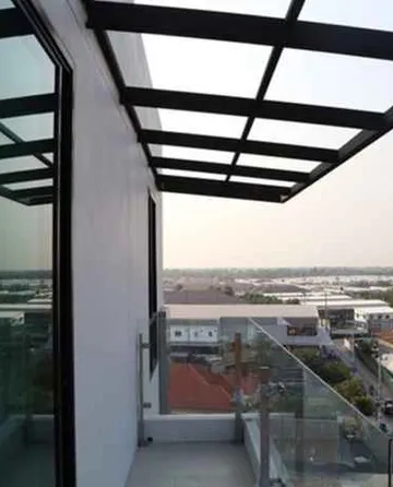 รูปภาพของBen at Salaya