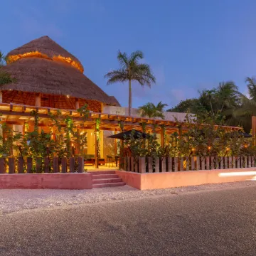 Tago Tulum by G Hotels