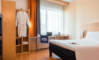 Ibis Moscow Paveletskaya