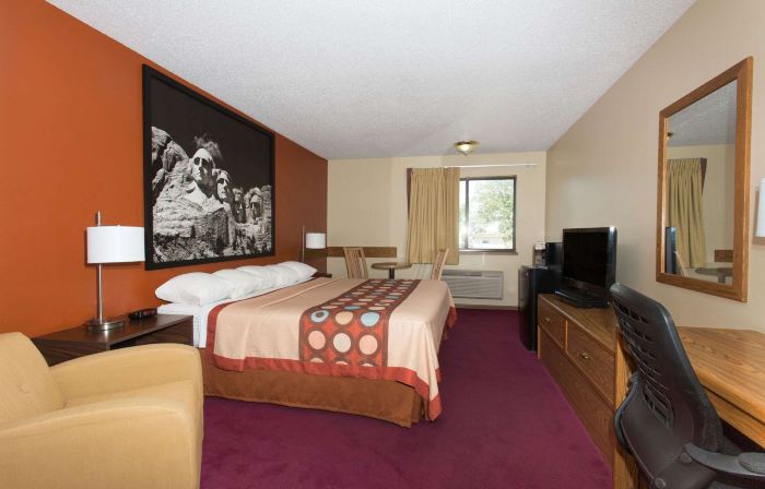 Super 8 by Wyndham Chadron NE