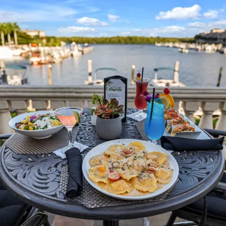 Bayfront Inn 5th Avenue