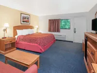 Days Inn by Wyndham Kingdom City Hotels in Callaway County