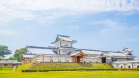 Kanazawa Hakuchoro Hotel Sanraku -Natural Hot Spring- Hotel dekat Yuwaku onsen