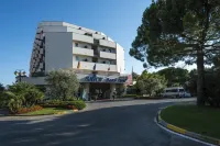 薩伏伊海灘溫泉水療飯店 B & B Group Di Blasigh Daniel & C.附近的飯店