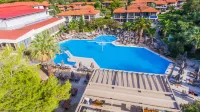 Poseidon Hotel Sea Resort - Swimmingpools