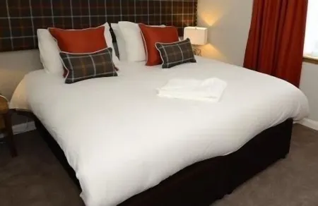 Anchor Hotel and Seabed Restaurant Отели в г. Ардришейг