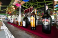 Phi Phi Island Cabana Hotel - Bar