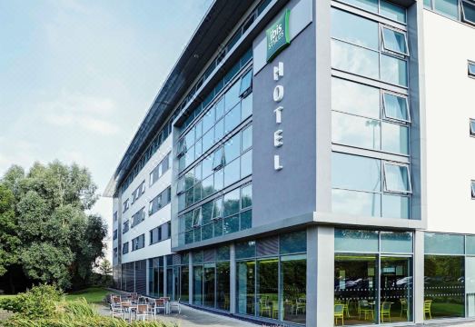 이비스 스타일스 크루