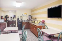 Days Inn by Wyndham Athens Hotels in Athens