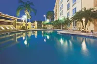 La Quinta Inn & Suites by Wyndham Lakeland West - Swimmingpools