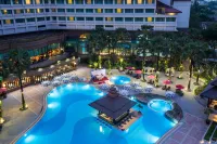 Sedona Hotel Yangon - Ylellinen