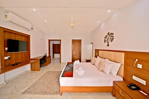 Bamboo Saa Sunrrise Wedding & Wellness Resort, Jaipur