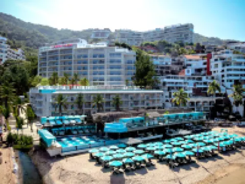 Almar Resort Luxury Lgbt Beach Front Experience โรงแรมในเปอร์โตวัลลาร์ตา