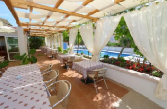 Pansion Villa Bok