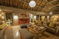 Simbambili Game Lodge Hotels near Mariepskop