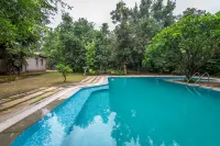 Mahua Vann Pench - Pools