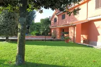 Il Sottosopra Hotels in Labico