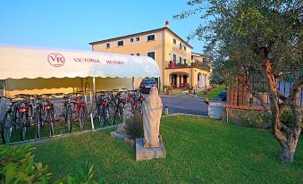 Victoria Resort