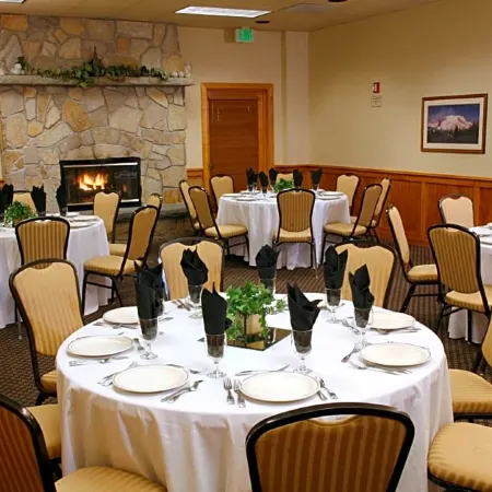 The Portlander Inn and Marketplace