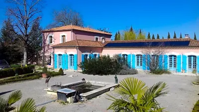 La Table de Pierre Hotels in Lussas-et-Nontronneau