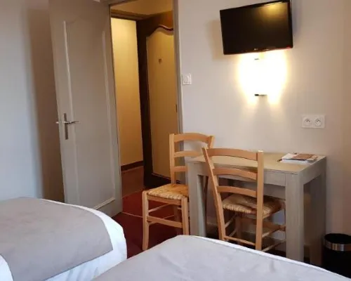 Hostellerie d'Héloïse Logis Hotels in Cluny
