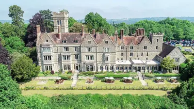 Nutfield Priory Hotel & Spa Hotel a Redhill