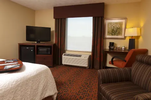 Hampton Inn & Suites by Hilton Fargo Medical Center