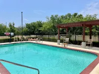 Best Western Roanoke Inn  Suites