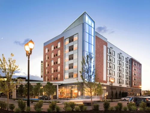 Hyatt Place Cleveland/Westlake/Crocker Park - parking