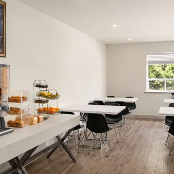 Howard Johnson by Wyndham Gravenhurst