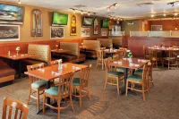 DoubleTree by Hilton Greensboro - breakfast